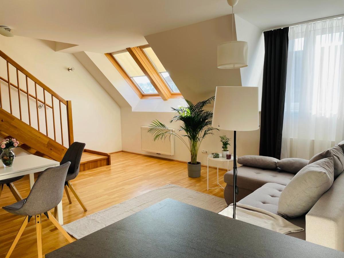 Vic Apartment Vienna Esterno foto